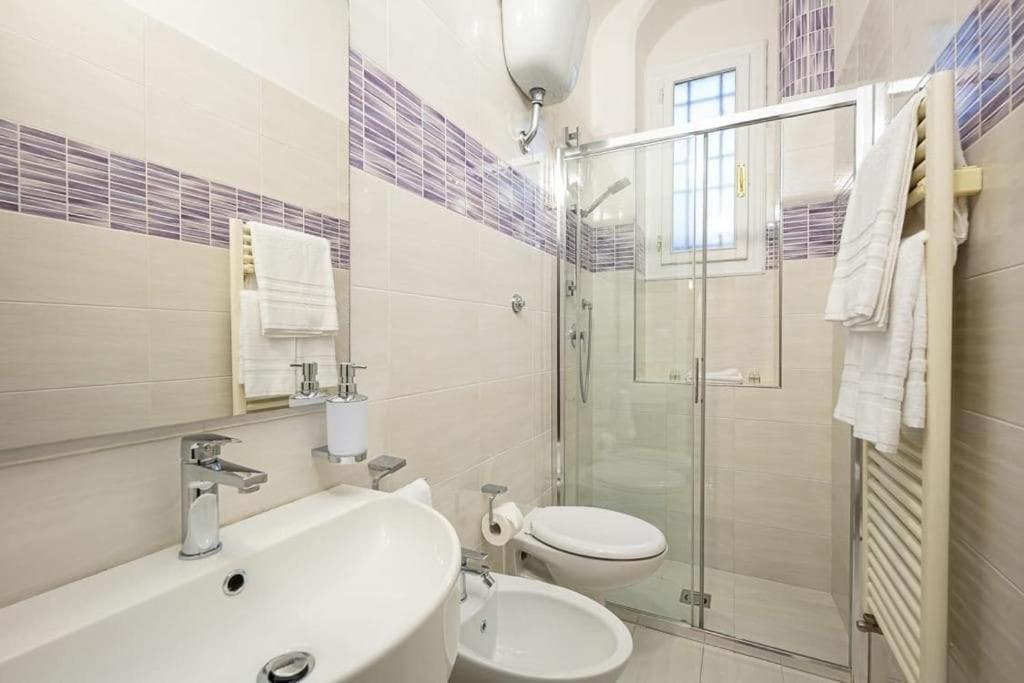 Santa Rosa Apartment - Oltrarno Флоренция Экстерьер фото